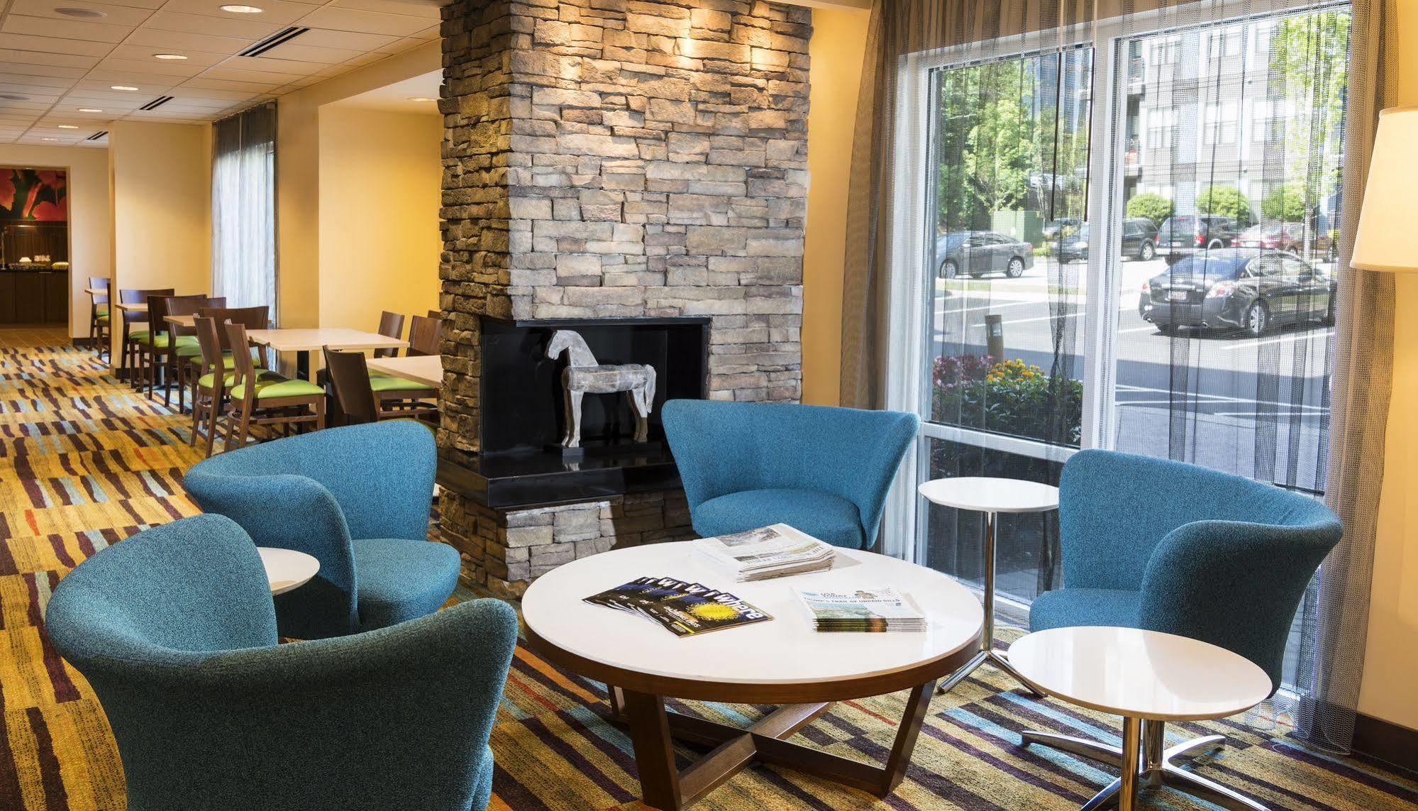 Fairfield Inn & Suites By Marriott Atlanta Buckhead Exteriér fotografie